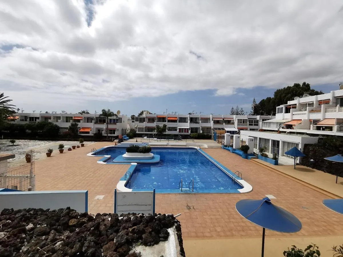 Sunny Apt With Terrace Coastal Area South Arona