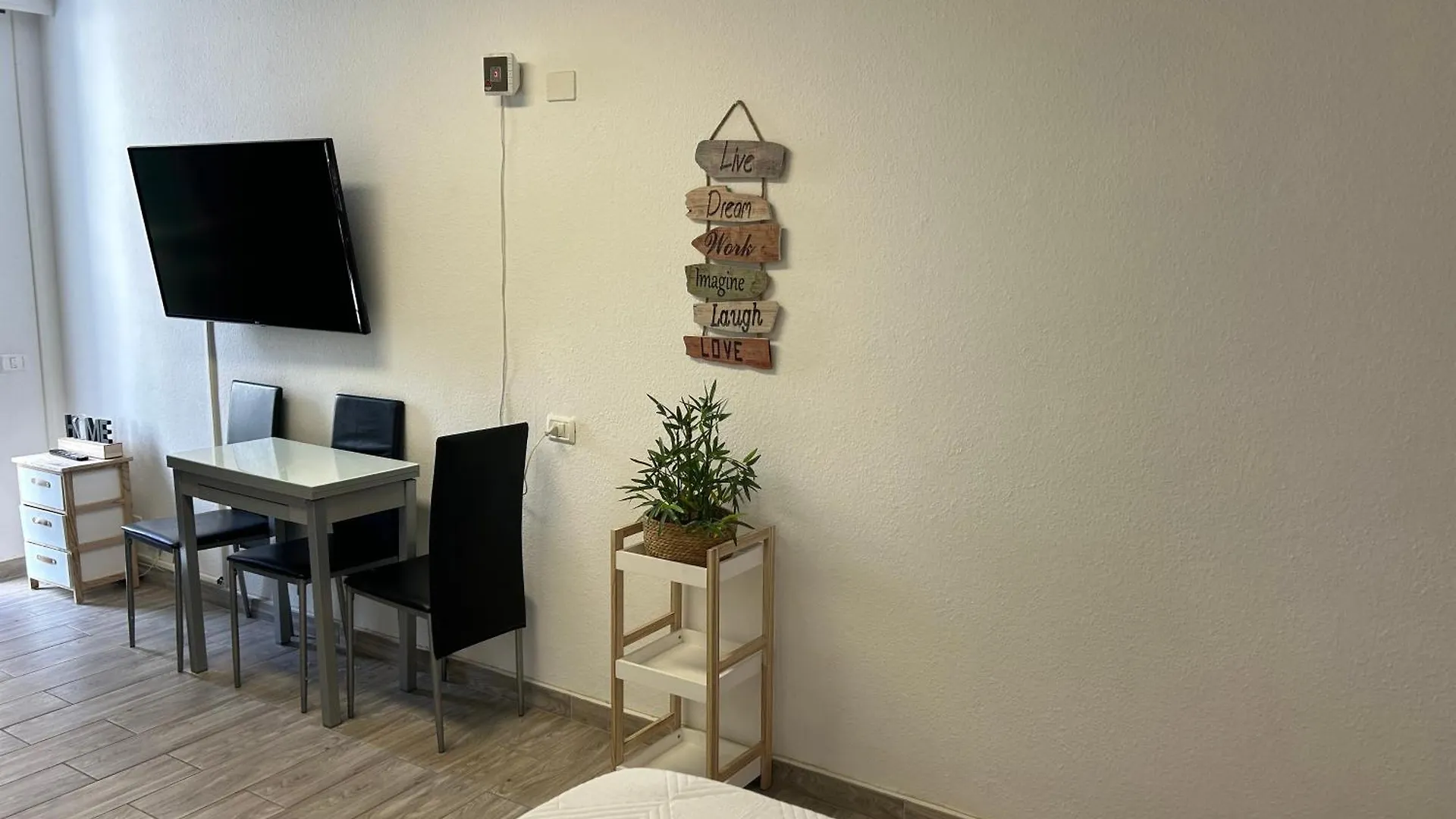 아파트 Sunny Apt With Terrace Coastal Area South Arona